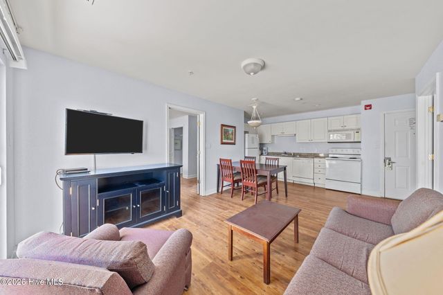 510 Little River Farm Boulevard 106b, Carthage, NC 28327