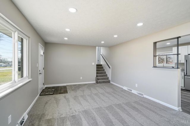 2615 Cincinnati Dayton Road, Middletown, OH 45044