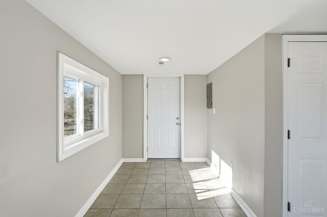 2615 Cincinnati Dayton Road, Middletown, OH 45044