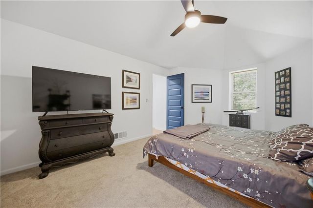 5966 Island View Drive, Buford, GA 30518