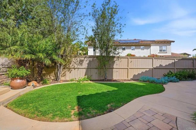 6161 Paseo Tienda, Carlsbad, CA 92009