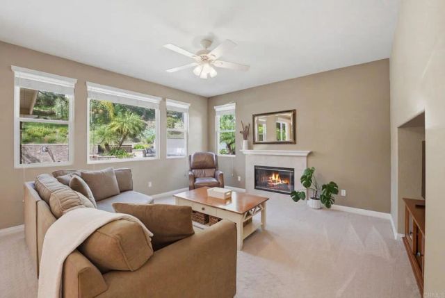 6161 Paseo Tienda, Carlsbad, CA 92009