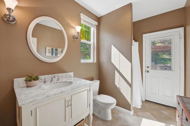 6161 Paseo Tienda, Carlsbad, CA 92009