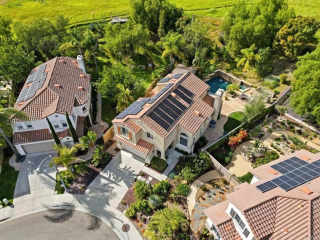 6161 Paseo Tienda, Carlsbad, CA 92009