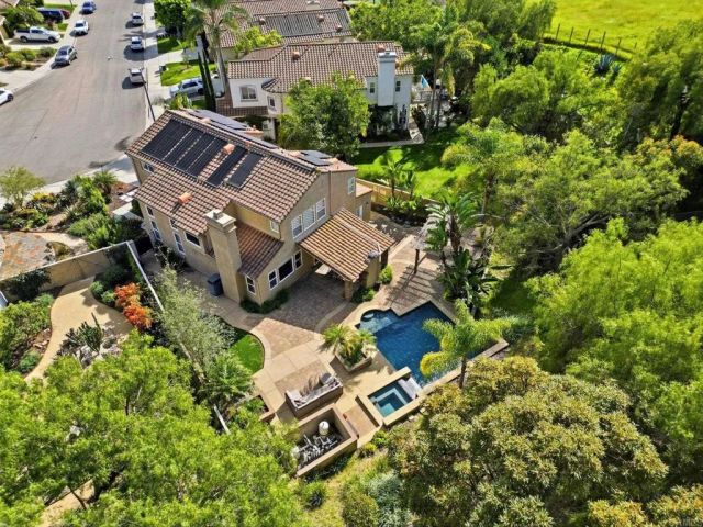 6161 Paseo Tienda, Carlsbad, CA 92009