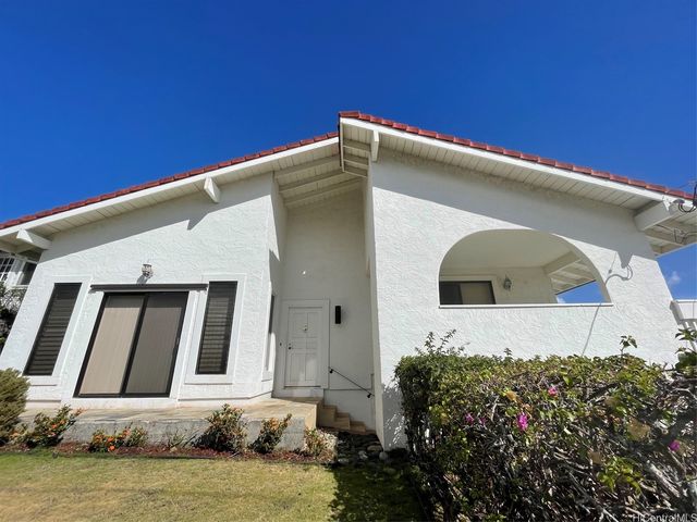 1499 Alencastre Street, Honolulu, HI 96850