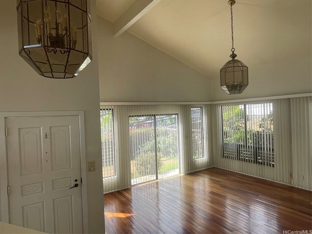 1499 Alencastre Street, Honolulu, HI 96850