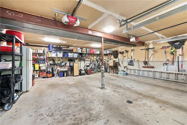 2830 Sweet Briar Drive, Independence, MO 64057