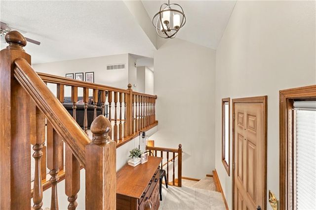 2830 Sweet Briar Drive, Independence, MO 64057