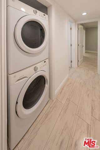 600 W Stocker Street 117, Glendale, CA 91202