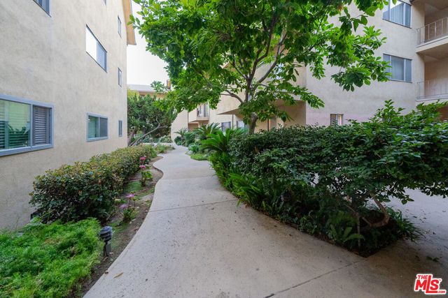 600 W Stocker Street 117, Glendale, CA 91202