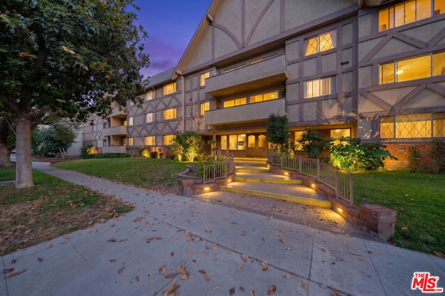 600 W Stocker Street 117, Glendale, CA 91202