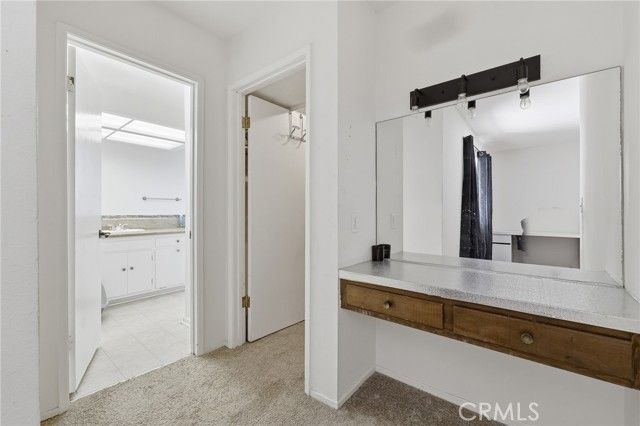 10516 Independence Avenue, Chatsworth (los Angeles), CA 91311