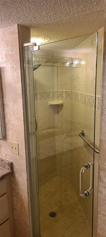 5950 PELICAN BAY PLAZA S PH-1B, St Petersburg, FL 33707