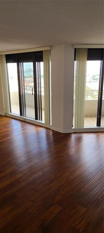 5950 PELICAN BAY PLAZA S PH-1B, St Petersburg, FL 33707