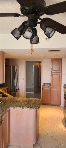 5950 PELICAN BAY PLAZA S PH-1B, St Petersburg, FL 33707