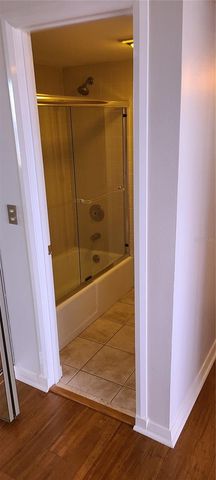 5950 PELICAN BAY PLAZA S PH-1B, St Petersburg, FL 33707