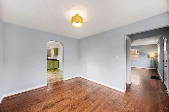 341 Riddle Place, Newport, KY 41071