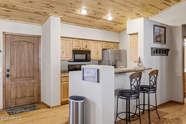 4820 W TATANKA Drive, Show Low, AZ 85901