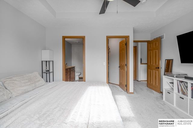 17129 Colony Drive, Omaha, NE 68136