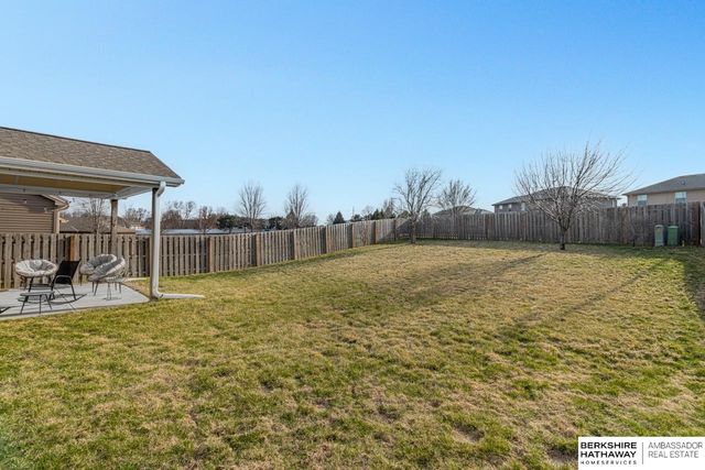 17129 Colony Drive, Omaha, NE 68136