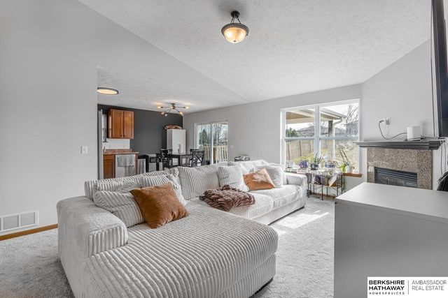 17129 Colony Drive, Omaha, NE 68136