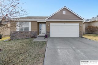 17129 Colony Drive, Omaha, NE 68136