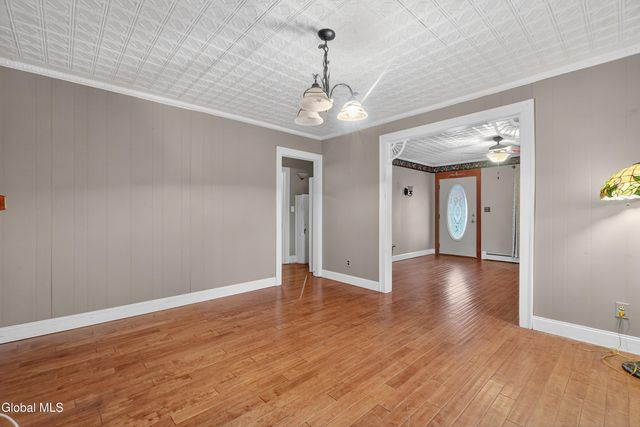 3 Old Troy Road, East Greenbush, NY 12061