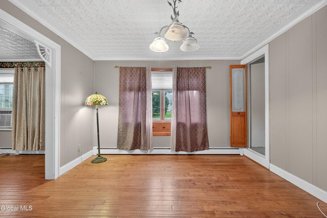 3 Old Troy Road, East Greenbush, NY 12061