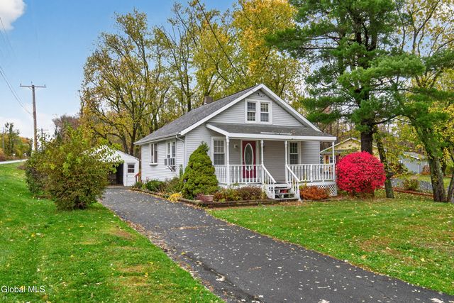 3 Old Troy Road, East Greenbush, NY 12061