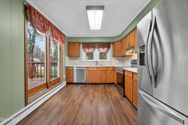 3 Old Troy Road, East Greenbush, NY 12061