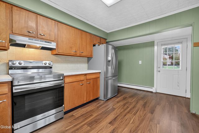 3 Old Troy Road, East Greenbush, NY 12061