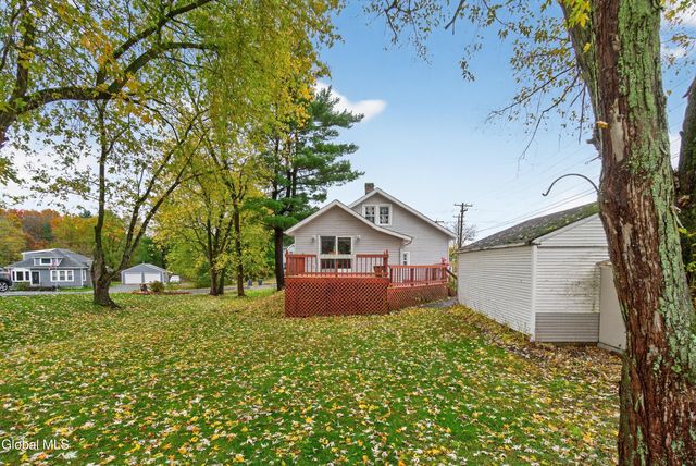 3 Old Troy Road, East Greenbush, NY 12061