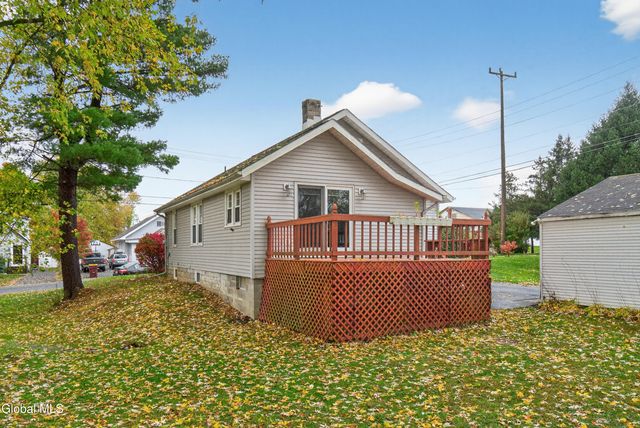 3 Old Troy Road, East Greenbush, NY 12061