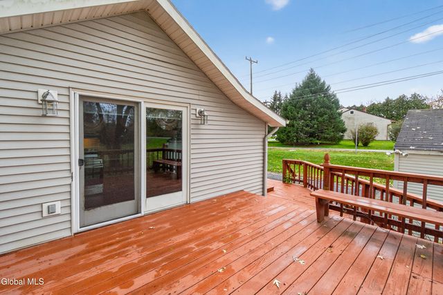 3 Old Troy Road, East Greenbush, NY 12061