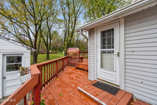 3 Old Troy Road, East Greenbush, NY 12061