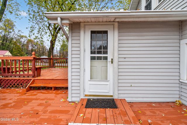 3 Old Troy Road, East Greenbush, NY 12061