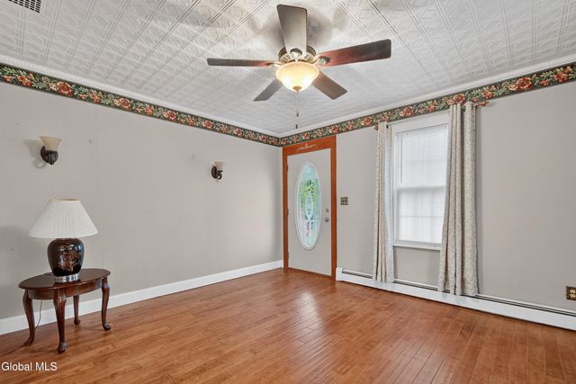 3 Old Troy Road, East Greenbush, NY 12061