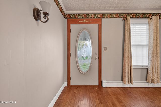 3 Old Troy Road, East Greenbush, NY 12061