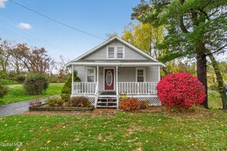 3 Old Troy Road, East Greenbush, NY 12061