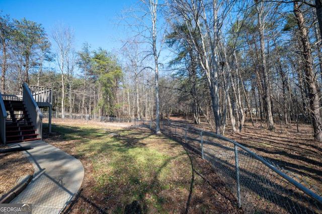 8202 Henderson Mountain Road, Jasper, GA 30143