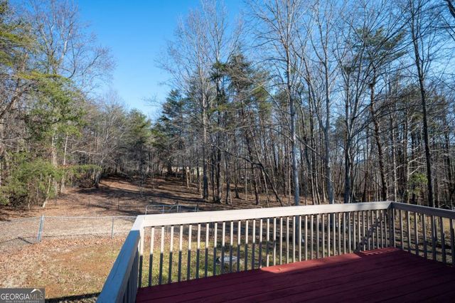 8202 Henderson Mountain Road, Jasper, GA 30143