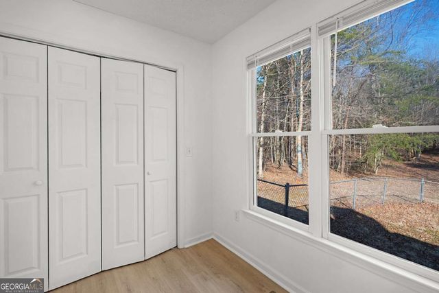 8202 Henderson Mountain Road, Jasper, GA 30143