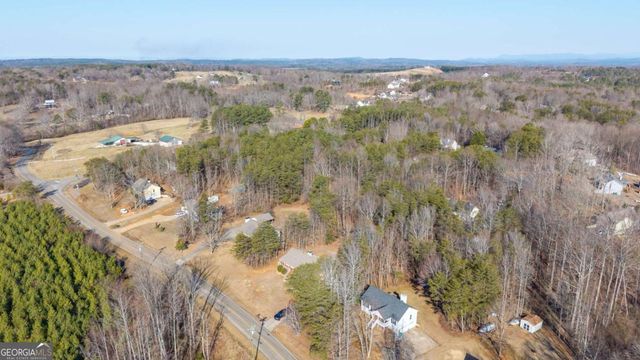 8202 Henderson Mountain Road, Jasper, GA 30143