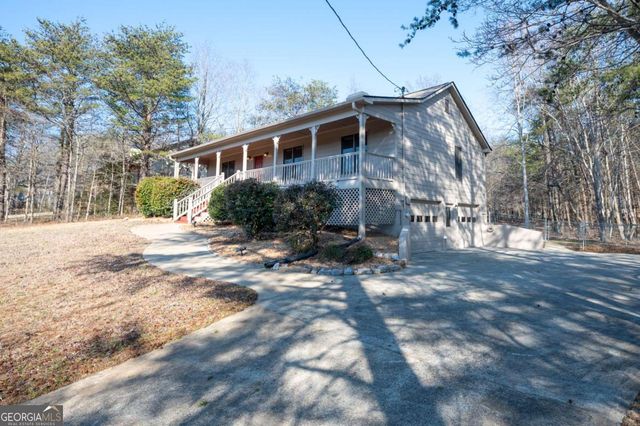 8202 Henderson Mountain Road, Jasper, GA 30143