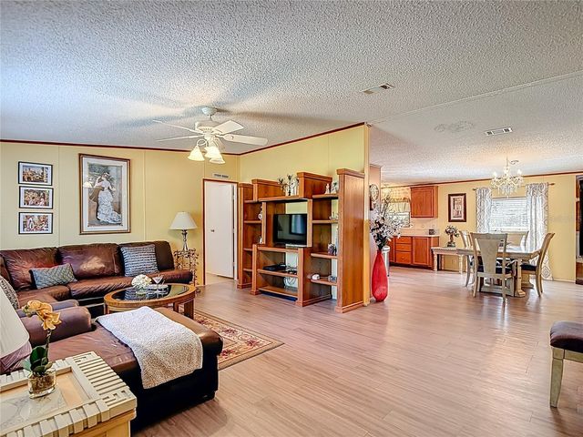 7207 50TH AVENUE S, Tampa, FL 33619