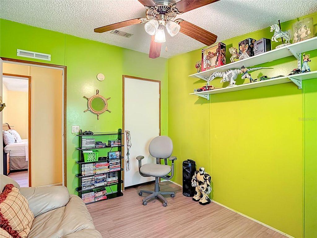 Image 30 of property listing at 7207 50TH AVENUE S, Tampa, FL 33619