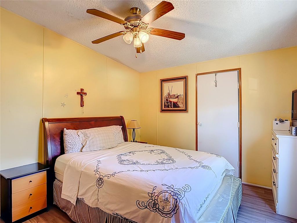 Image 44 of property listing at 7207 50TH AVENUE S, Tampa, FL 33619