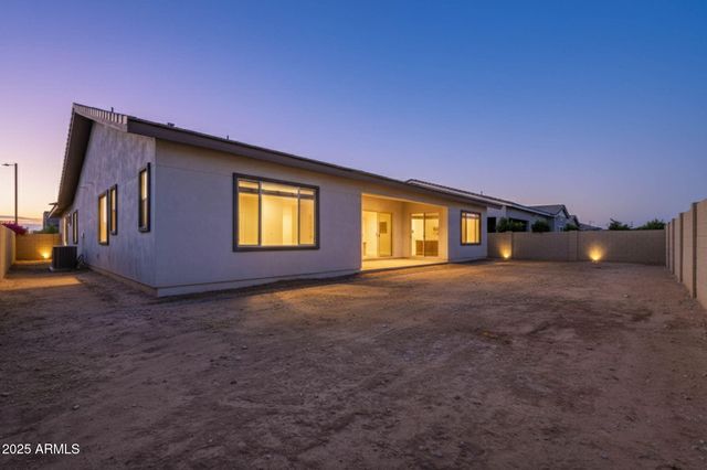 22796 E TWIN ACRES Drive, Queen Creek, AZ 85142