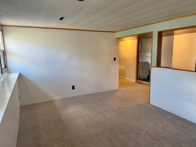 19 Lantern Road U:1Side, Holbrook, MA 02343